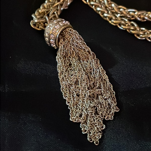 Banana Republic long 17 inch gold tone Tassel necklace Vintage Multi Strand - Picture 2 of 6